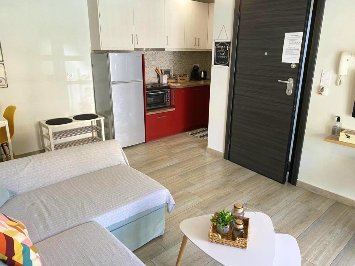 Myrsini's Cozy Apartment Néa Péramos Zewnętrze zdjęcie