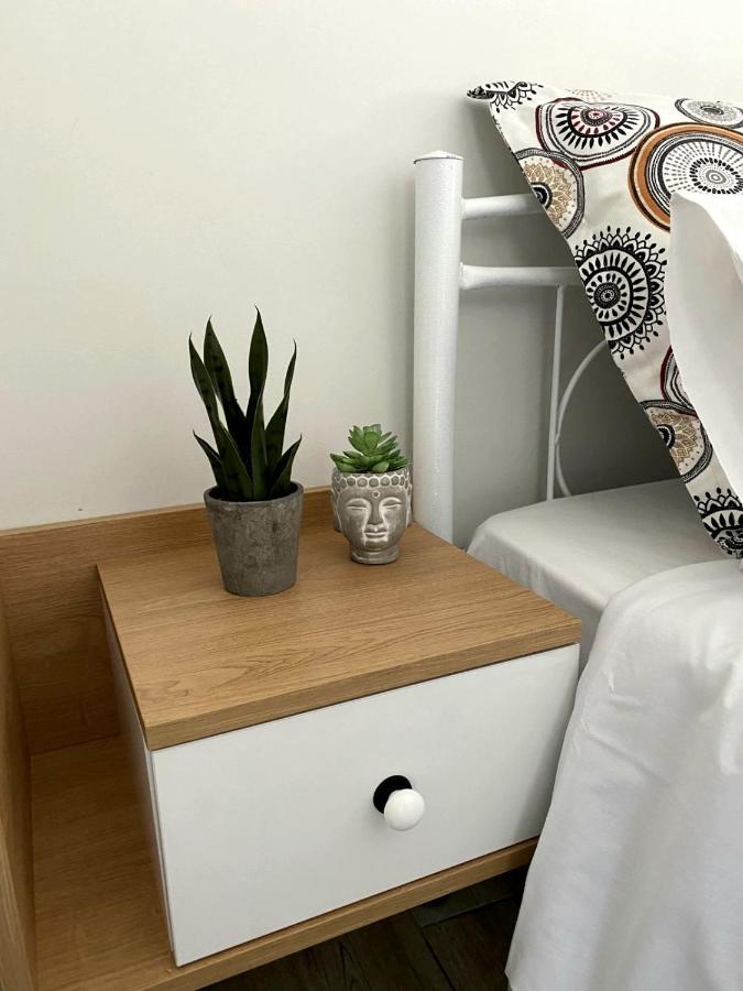 Myrsini's Cozy Apartment Néa Péramos Zewnętrze zdjęcie