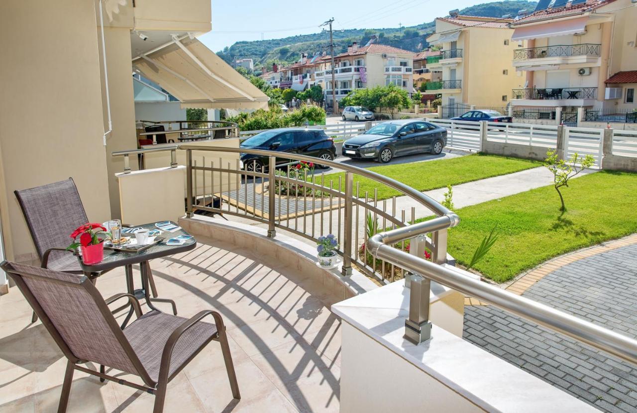Myrsini's Cozy Apartment Néa Péramos Zewnętrze zdjęcie