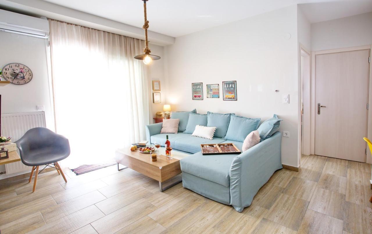 Myrsini's Cozy Apartment Néa Péramos Zewnętrze zdjęcie