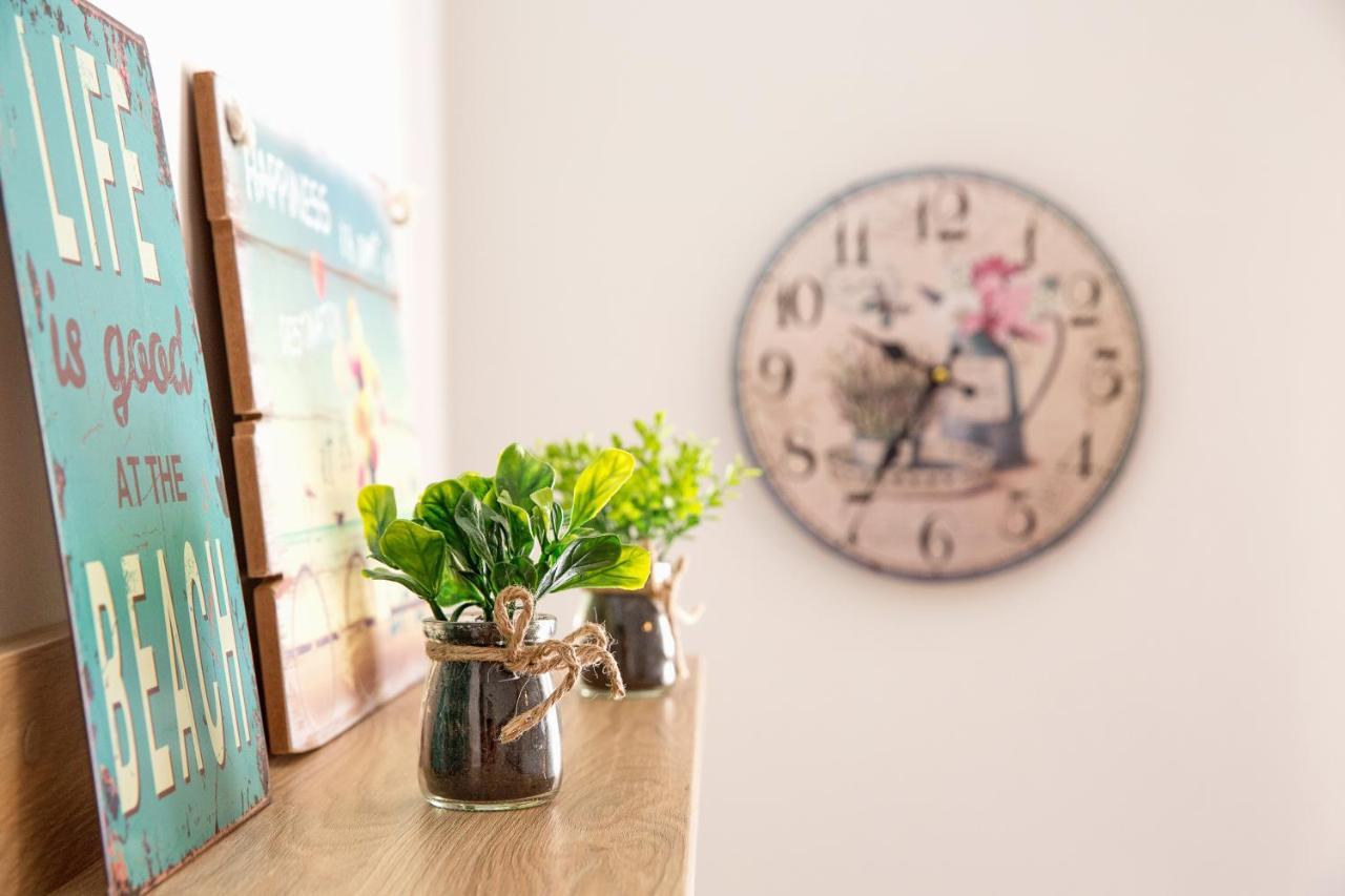 Myrsini's Cozy Apartment Néa Péramos Zewnętrze zdjęcie