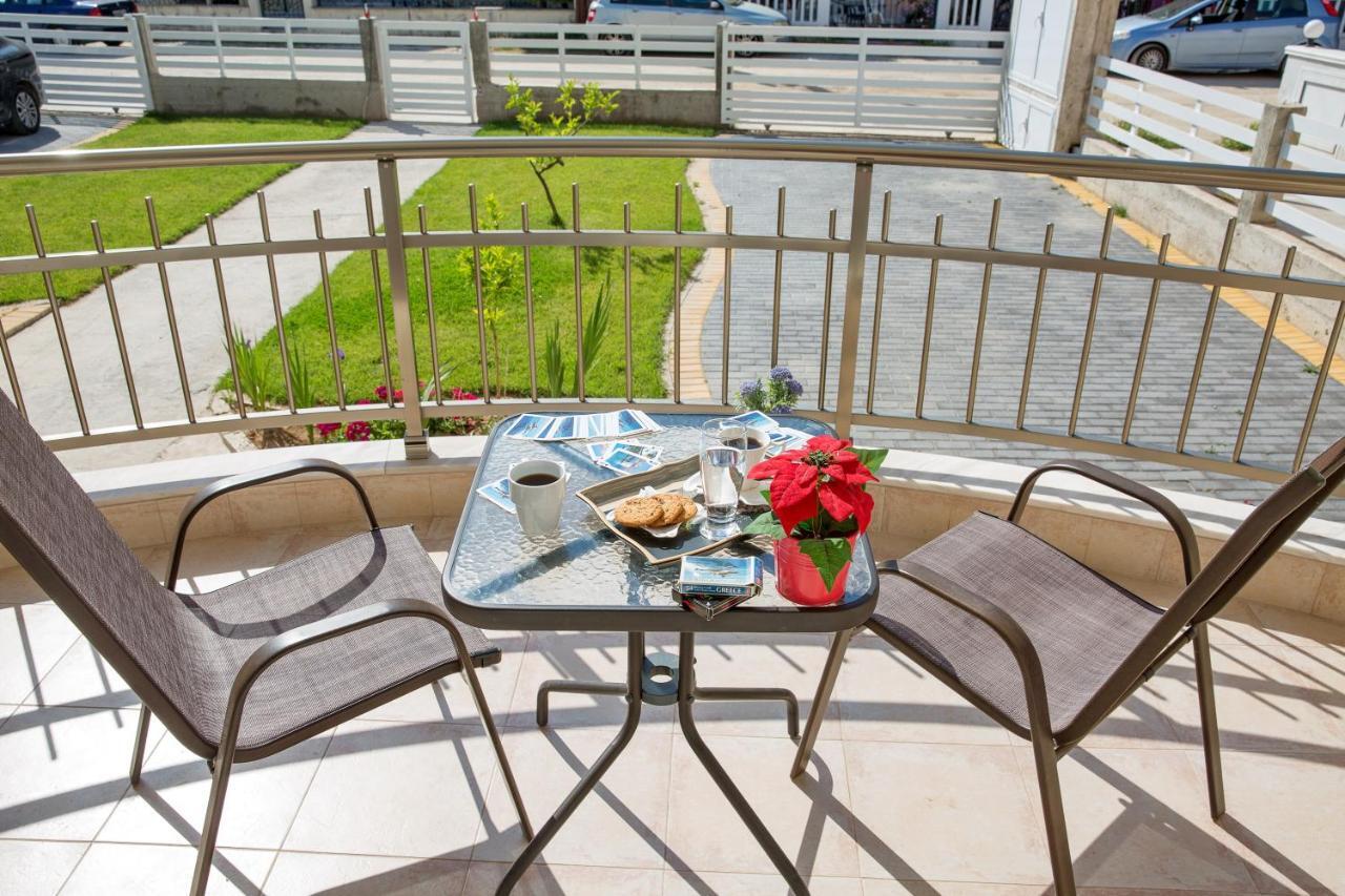Myrsini's Cozy Apartment Néa Péramos Zewnętrze zdjęcie